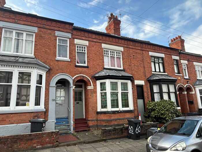 5 Bedroom House Of Multiple Occupation For Sale In Stretton Road, Leicester, Leicestershire, LE3
