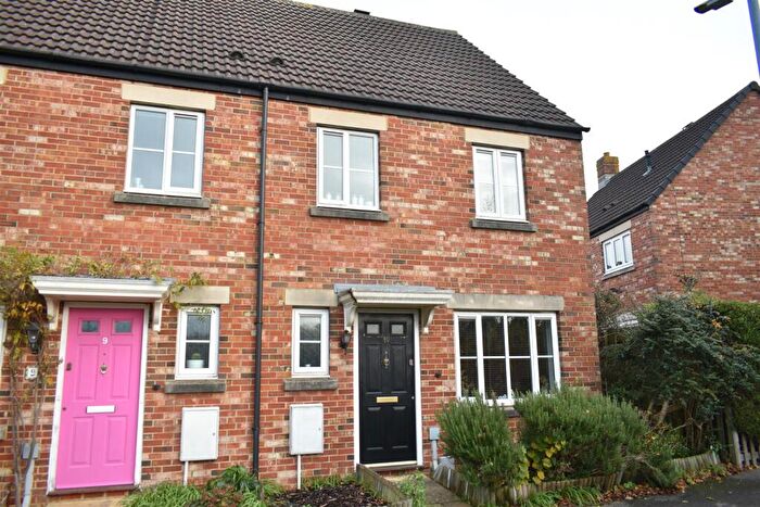 3 Bedroom Semi Detached House To Rent In Saint Way, Stoke Gifford, BS34