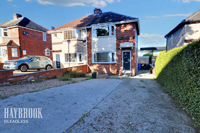 2 Bedroom Semi-Detached House For Sale In Smalldale Road, Sheffield, S12