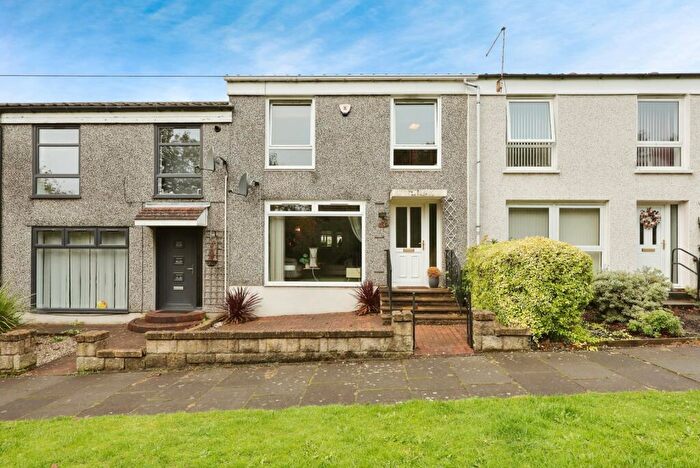 3 Bedroom Terraced House For Sale In Woodmill Place, Dunfermline, Fife, KY11