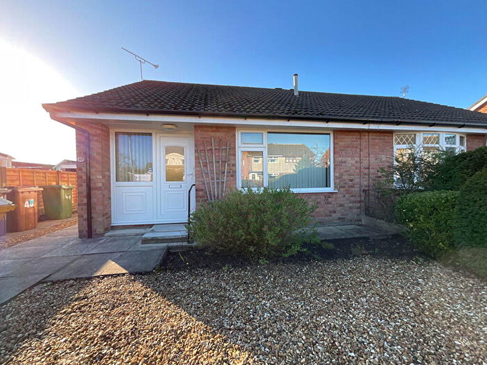 2 Bedroom Semi-Detached Bungalow For Sale In Totnes Drive, Marshside, Southport, PR9