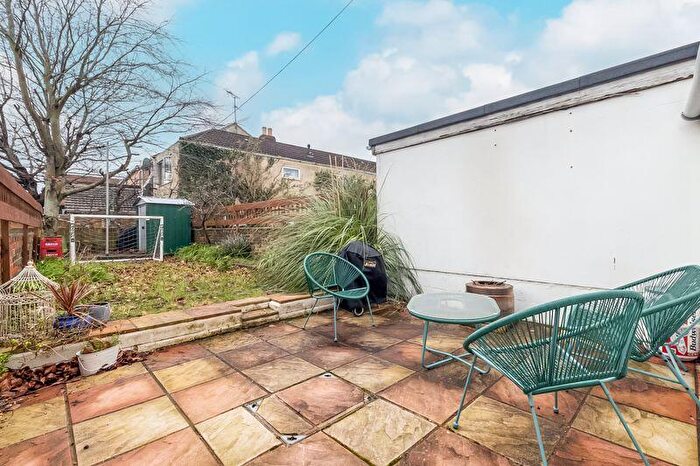 3 Bedroom Terraced House For Sale In Jessie Road, Southsea, PO4