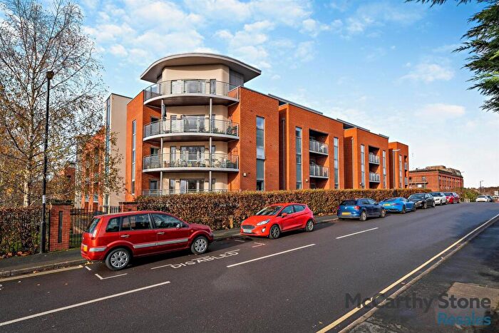 1 Bedroom Apartment For Sale In Corbett Court, The Brow, Burgess Hill, RH15