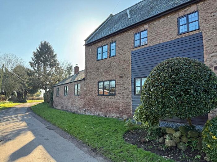 4 Bedroom Barn Conversion For Sale In Peterstow, Ross-on-Wye, HR9