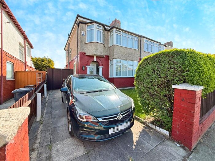 3 Bedroom Semi-Detached House To Rent In Southport Road, Bootle, Merseyside, L20