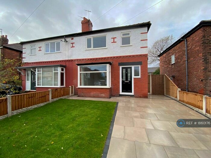 3 Bedroom Semi-Detached House To Rent In Lancaster Avenue, Thornton-Cleveleys, FY5
