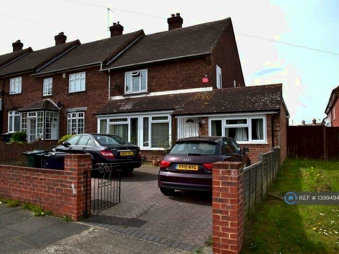 4 Bedroom End Of Terrace House To Rent In Joyce Green Lane, Dartford, DA1