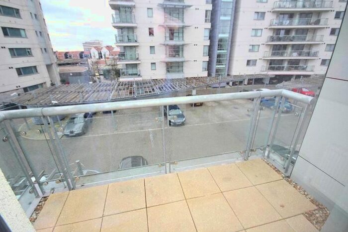 2 Bedroom Flat To Rent In Index Apartments, Mercury Gardens, Romford, RM1