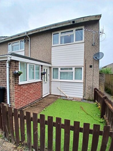 3 Bedroom End Of Terrace House To Rent In Knowland Grove, Norwich, Norfolk, NR5