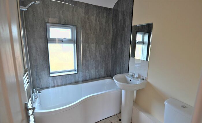 1 Bedroom Flat For Sale In Crabtree Road, Oxford, OX2