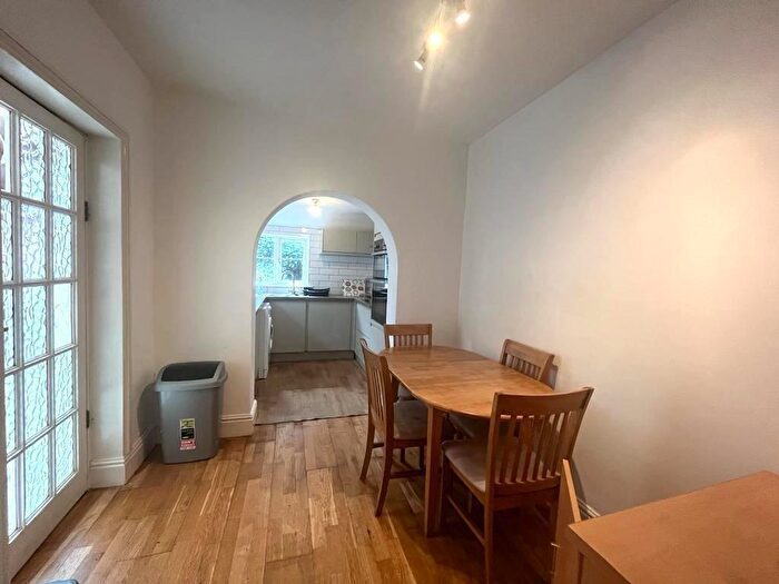 4 Bedroom House To Rent In Dereham Road, Norwich, NR2