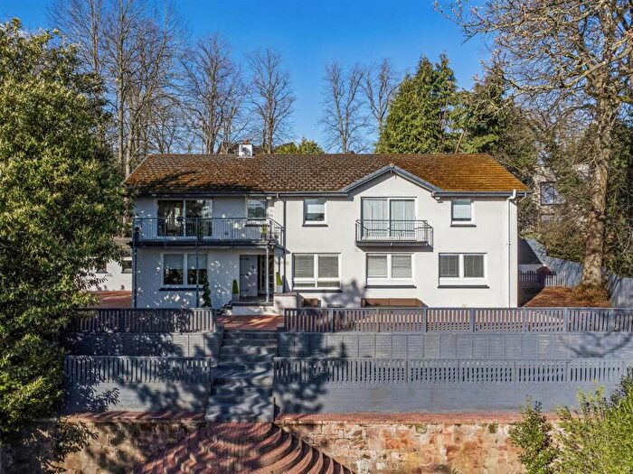 5 Bedroom House For Sale In Fairfield Place, Bothwell, Bothwell, G71