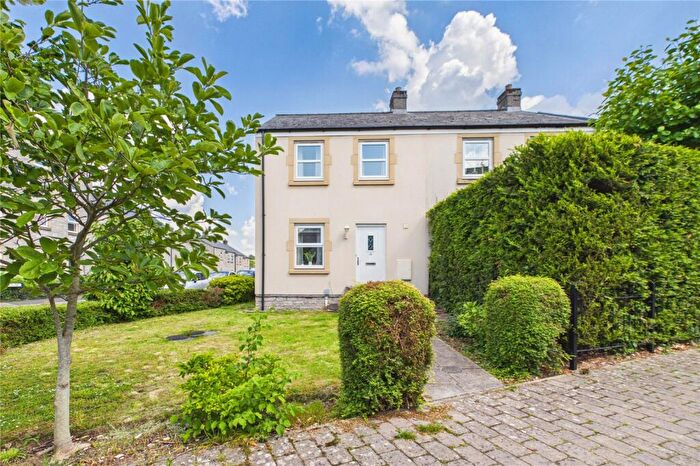 3 Bedroom End Of Terrace House For Sale In Purnell Way, Paulton, Bristol, Somerset, BS39