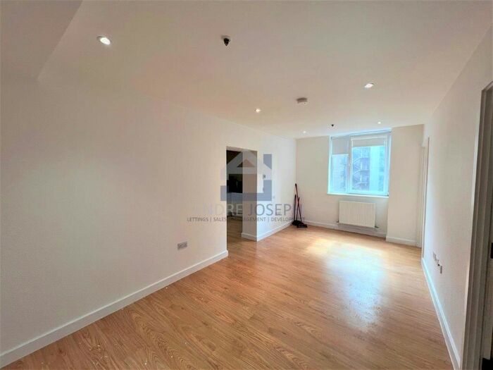 1 Bedroom Flat To Rent In Sydenham Road, Croydon, CR0