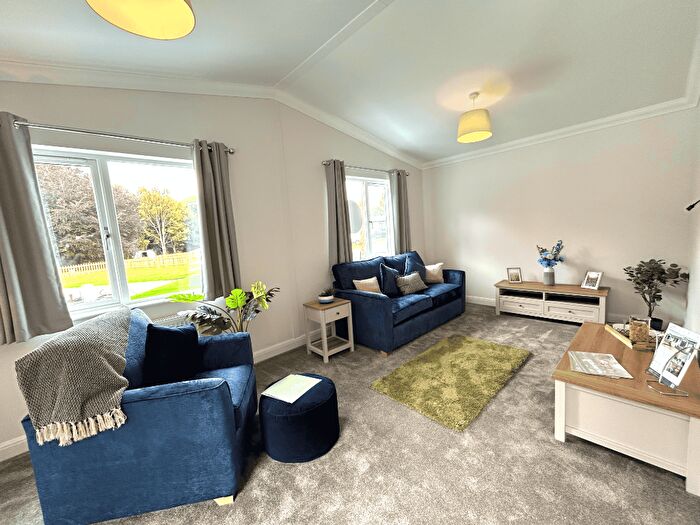 2 Bedroom Park Home For Sale In Overstone Lakes Residential Park, Ecton Lane, NN6