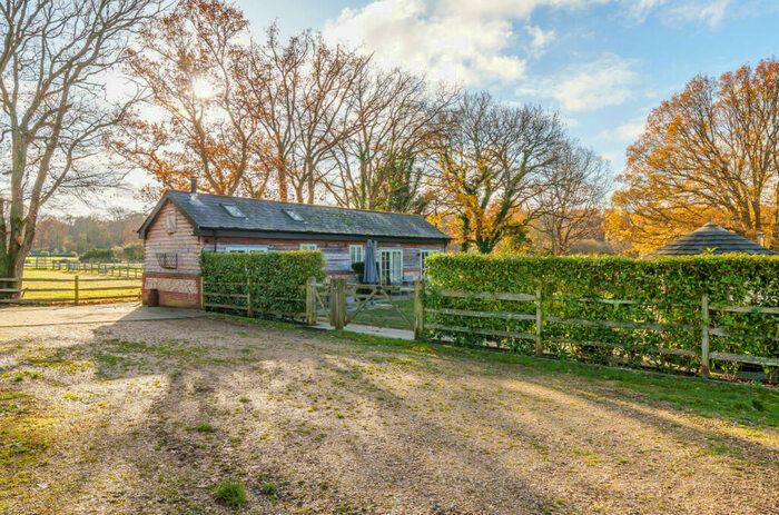 2 Bedroom Barn Conversion To Rent In Burridge Road, Burridge, Southampton, Hampshire, SO31