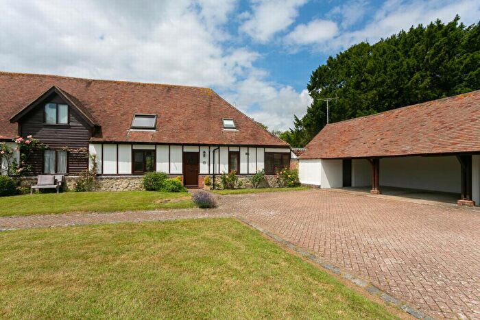 4 Bedroom Barn Conversion For Sale In Postling Court, Hythe, CT21
