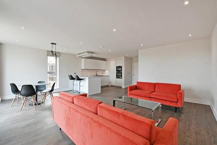 2 Bedroom Flat To Rent In Whites Row, London, E1