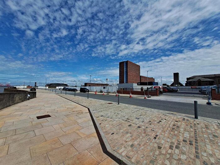 1 Bedroom Flat To Rent In Jesse Hartley Way, Liverpool, L3