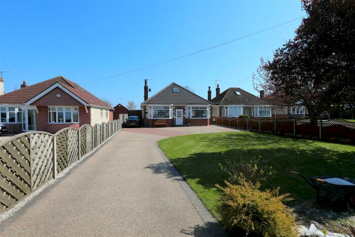 3 Bedroom Detached Bungalow For Sale In Wyton Road, Preston, Hull, HU12