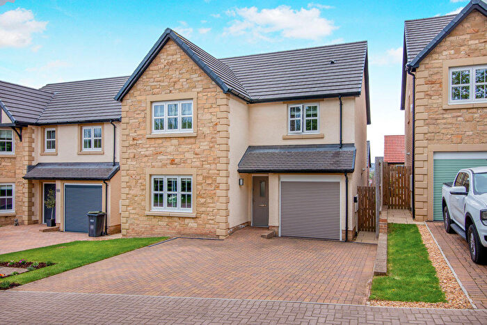 4 Bedroom Detached House For Sale In Brockwell Place, Ryton, NE40