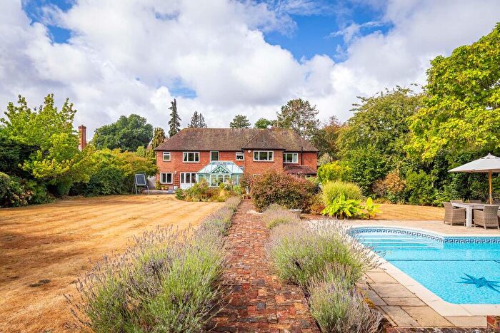 5 Bedroom House To Rent In Gateways, Cranleigh Road, Wonersh, GU5