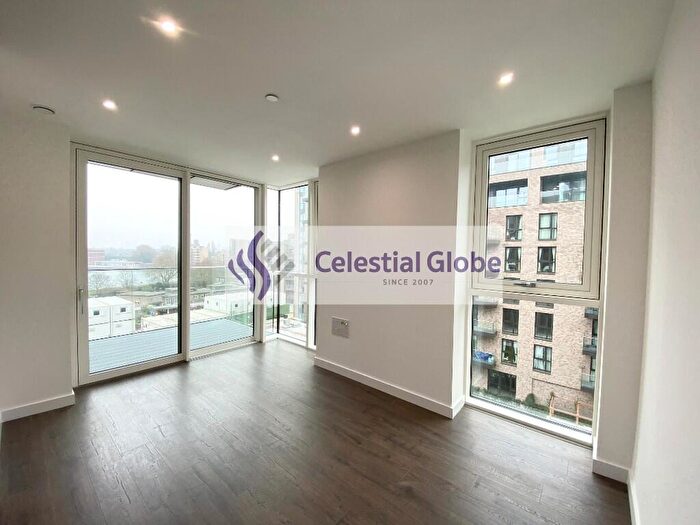 1 Bedroom Flat To Rent In Coster Avenue, London, N4