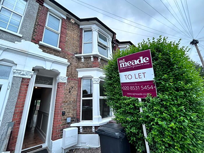 4 Bedroom Terraced House To Rent In Winchester Road, London, E4
