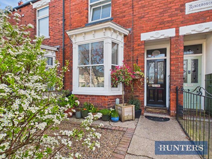 2 Bedroom Terraced House For Sale In Grovehill Road, Beverley, HU17