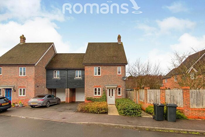 3 Bedroom Link Detached House To Rent In Tithing Road Fleet, GU51