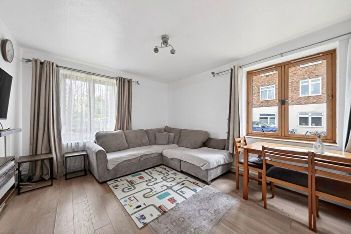1 Bedroom Flat For Sale In Sydenham Hill, London, SE23