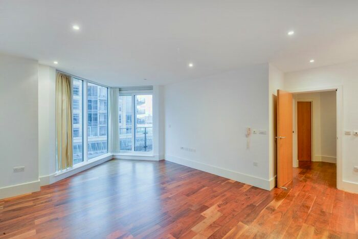 2 Bedroom Flat To Rent In Juniper Drive, London, SW18