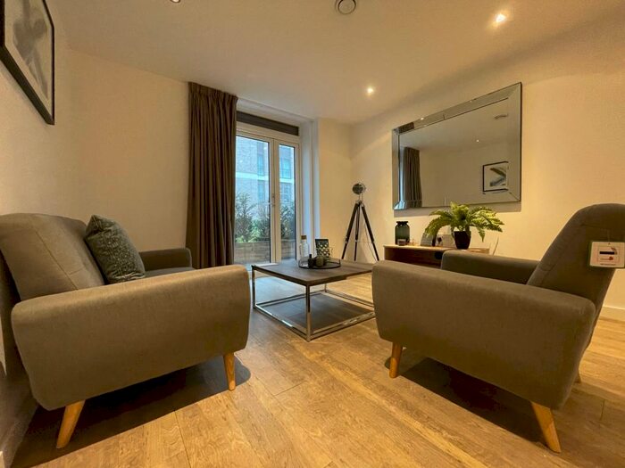 2 Bedroom Apartment To Rent In The Priory Queensway, Birmingham, B4