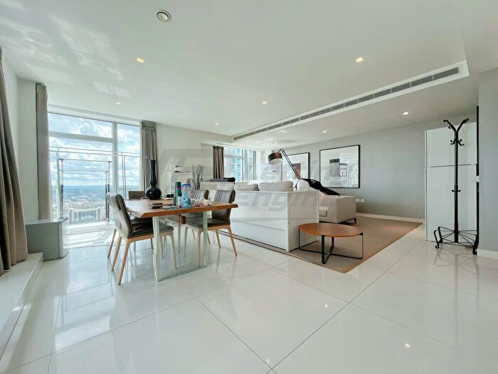 2 Bedroom Apartment For Sale In Pan Peninsula Square, Tower Hamlets, London, E14