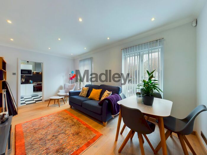 2 Bedroom Flat To Rent In 249 Bermondsey Street, London SE1