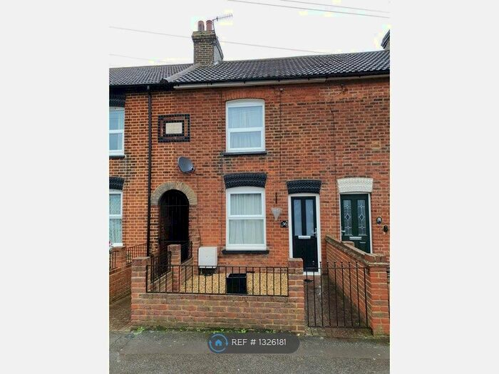 2 Bedroom Terraced House To Rent In Barden Road, Tonbridge, TN9