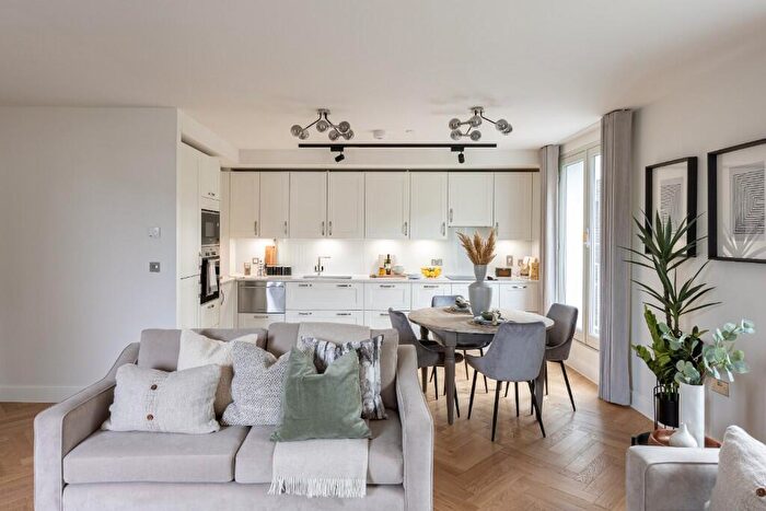 1 Bedroom Retirement Property For Sale In Leyton Road, Harpenden, Hertfordshire, AL5