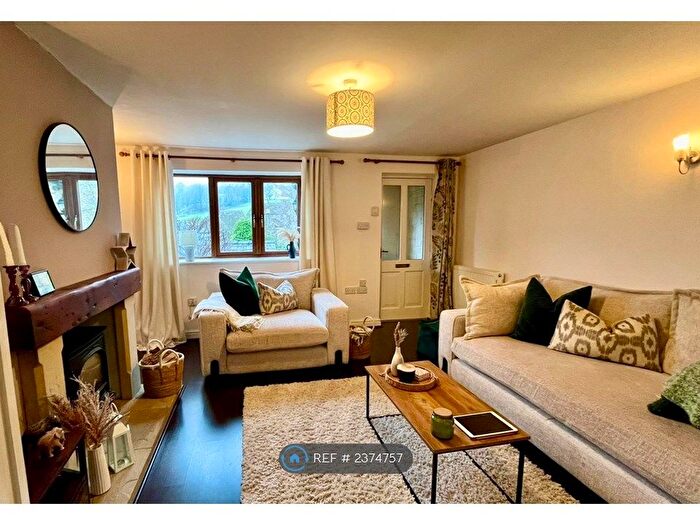 2 Bedroom Terraced House To Rent In Delph Road, Denshaw, Oldham, OL3