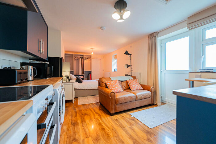 Studio To Rent In Parkside, Groby, Leicester, Leicestershire, LE6