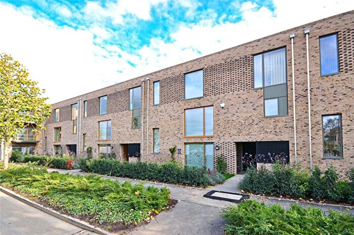 3 Bedroom Terraced House To Rent In Hobson Avenue, Trumpington, Cambridge, CB2