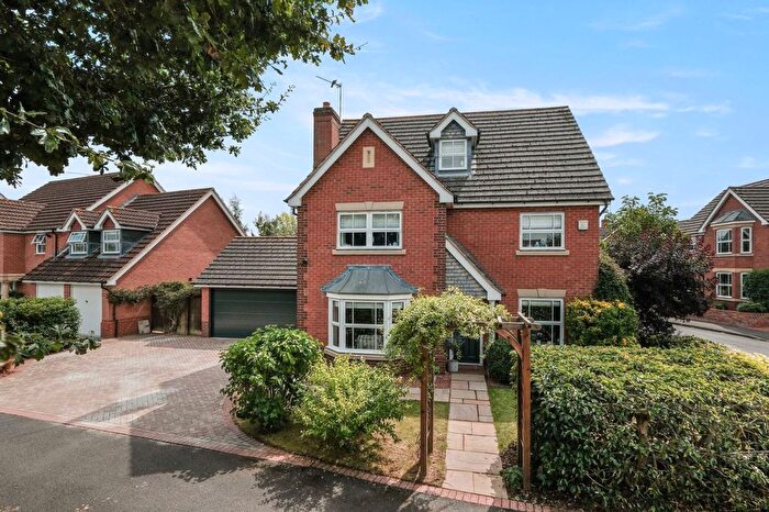 4 Bedroom Detached House For Sale In Gentian Close, Claines, WR3