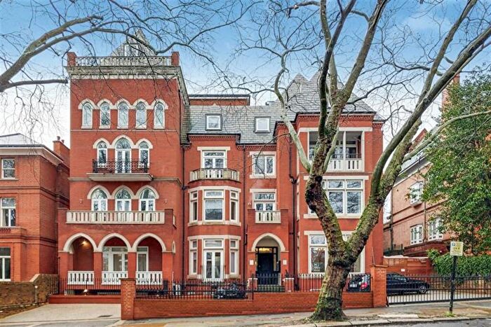 2 Bedroom Flat To Rent In Fitzjohns Avenue, Hampstead, NW3