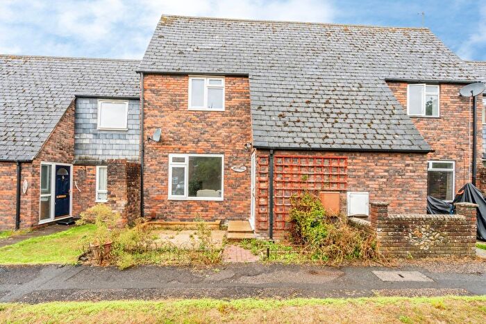 3 Bedroom Terraced House For Sale In Maplehurst Road, Chichester, West Sussex, PO19