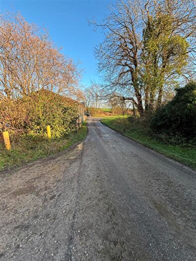 3 Bedroom Cottage To Rent In Stangate Road, Birling, West Malling, ME19