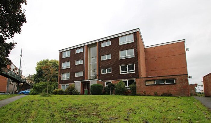 1 Bedroom Flat To Rent In Southgate, Exeter, EX2