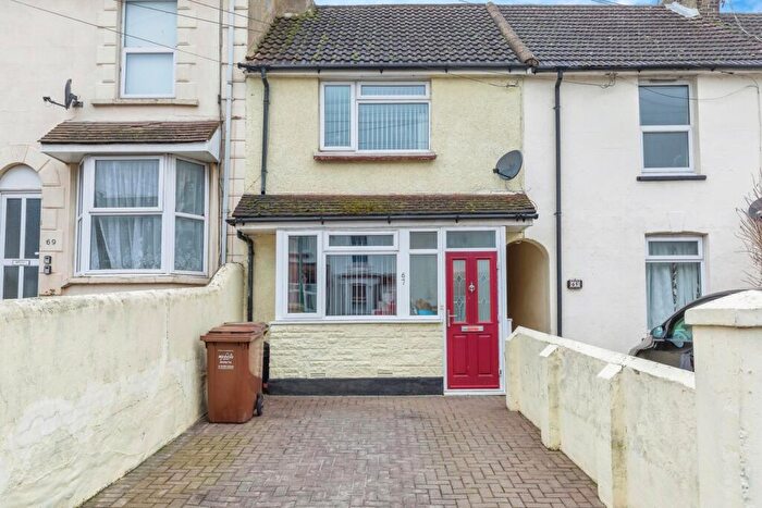 2 Bedroom Terraced House For Sale In Nelson Road, Gillingham, Kent, ME7