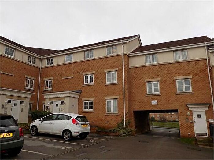 2 Bedroom Apartment To Rent In Roundhouse Crescent, Worksop, S81