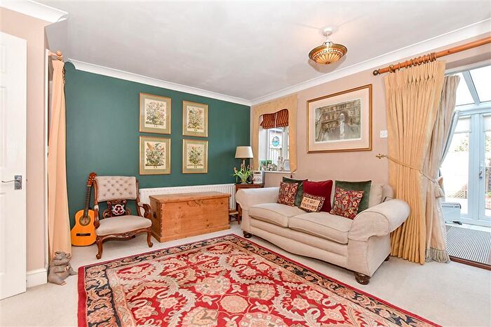 3 Bedroom End Of Terrace House For Sale In Haslewood Close, Smarden, Ashford, Kent, TN27