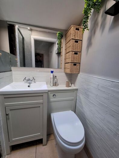 2 Bedroom Flat To Rent In High Street, Oxford, OX1