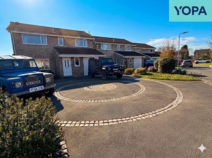 4 Bedroom Detached House For Sale In Dukes Meadow, Preston, PR2